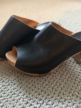 Black Leather Slide Mules with Wood-Look Sole